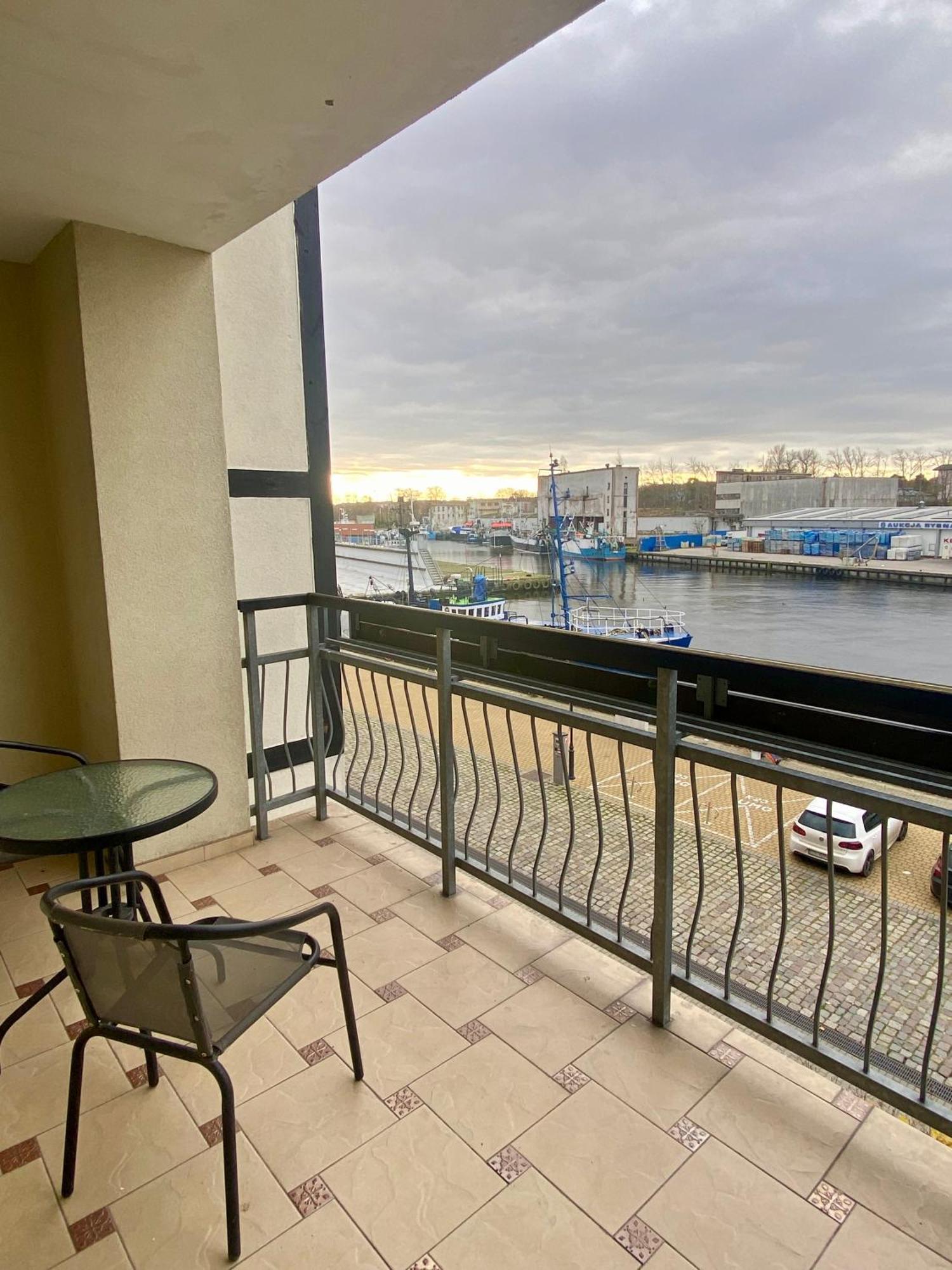 Apartamenty Baltyckie - Bulwar Portowy - Widok Na Port, Centrum, Najlepsza Lokalizacja W Ustce Ustka Rom bilde